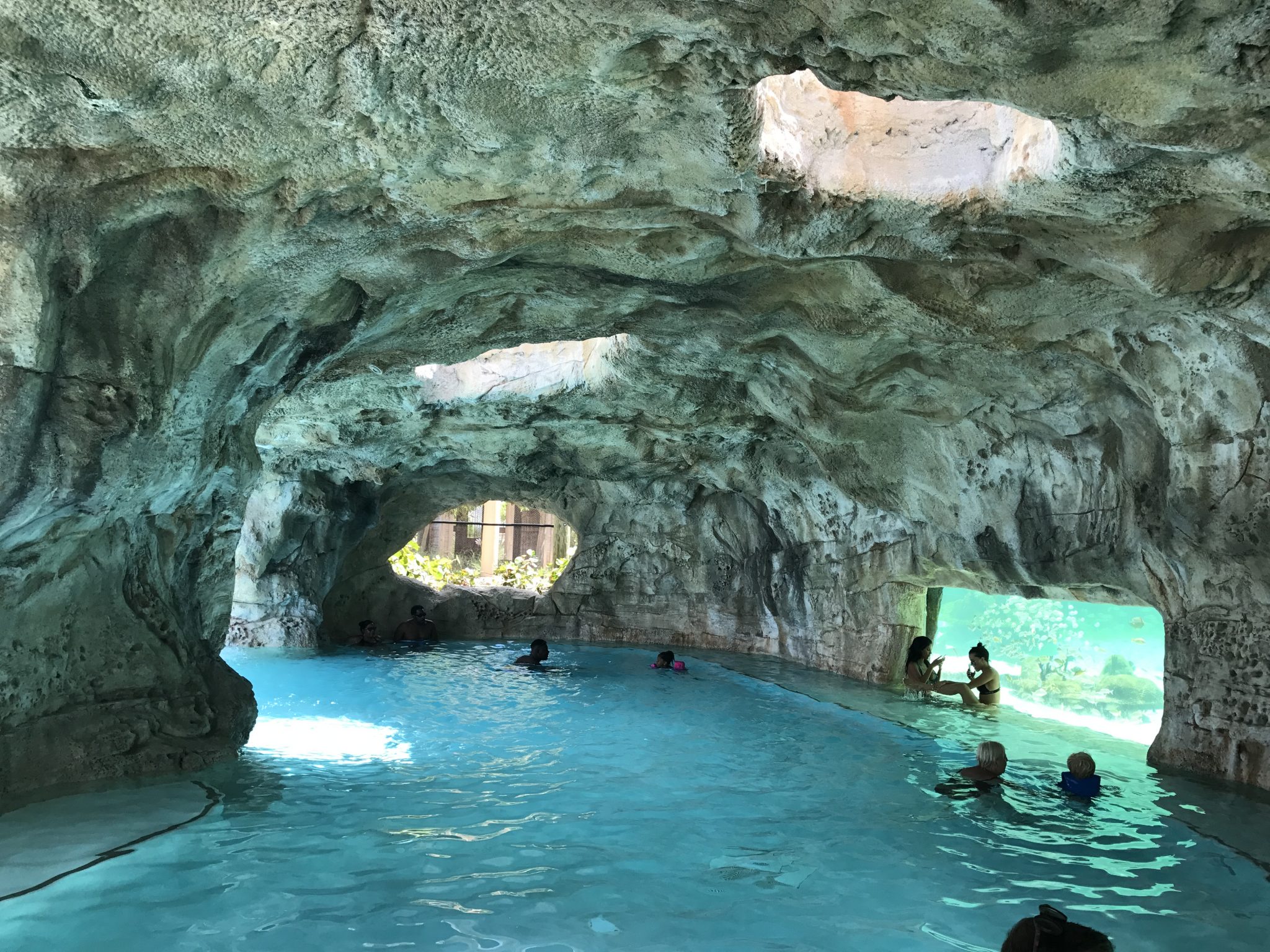 Baha Mar Caves – ViaExperience