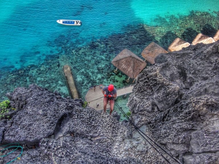 El Nido Resorts Repelling