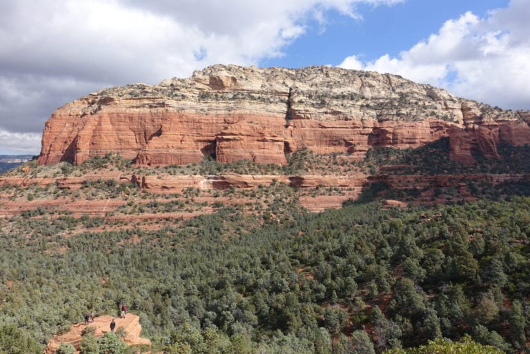 devils bridge trail sedona arizona hike