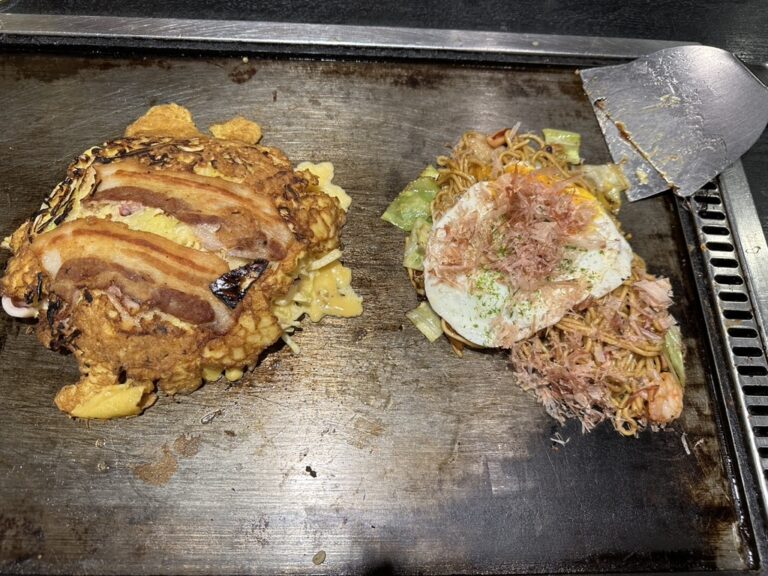 Ajinoya Honten: Okonomiyaki and Yakisoba